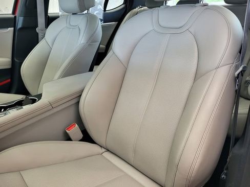 Used 2023 Genesis G70 2.0T RWD image 20