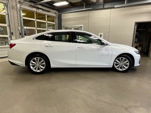 Used 2023 Chevrolet Malibu LT image 7