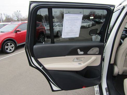 Used 2020 Mercedes-Benz GLS 450 GLS 450 4MATIC SPORT UTILITY 4 image 14