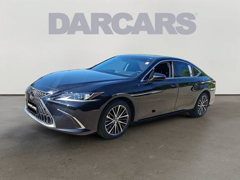 Used 2023 Lexus ES 250 w/ Premium Package AWD/4WD image 3