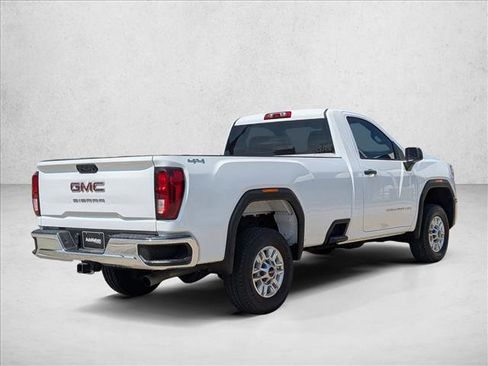 Used 2024 GMC Sierra 2500 Pro AWD/4WD image 5