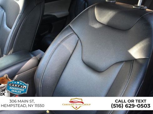 Used 2025 Jeep Compass Limited AWD/4WD image 11