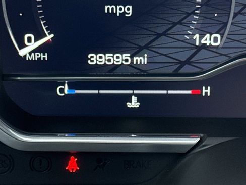 Used 2022 GMC Sierra 1500 Denali Ultimate image 24