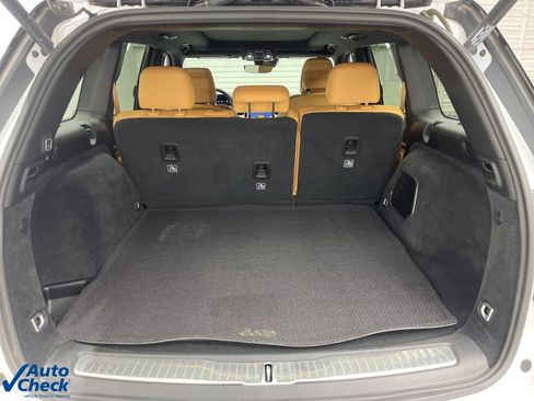 Used 2024 Jeep Grand Cherokee Summit image 25