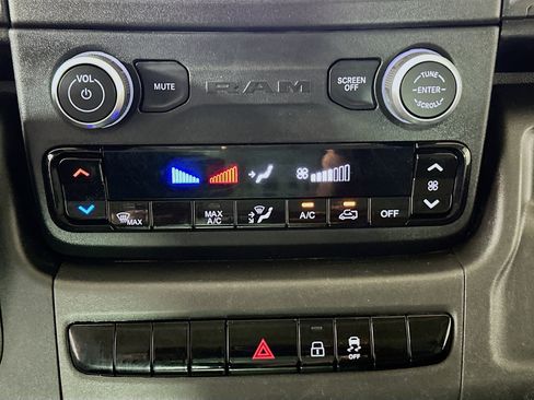 Used 2023 RAM ProMaster 2500 image 23