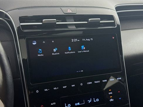 Used 2022 Hyundai Santa Cruz Limited image 38