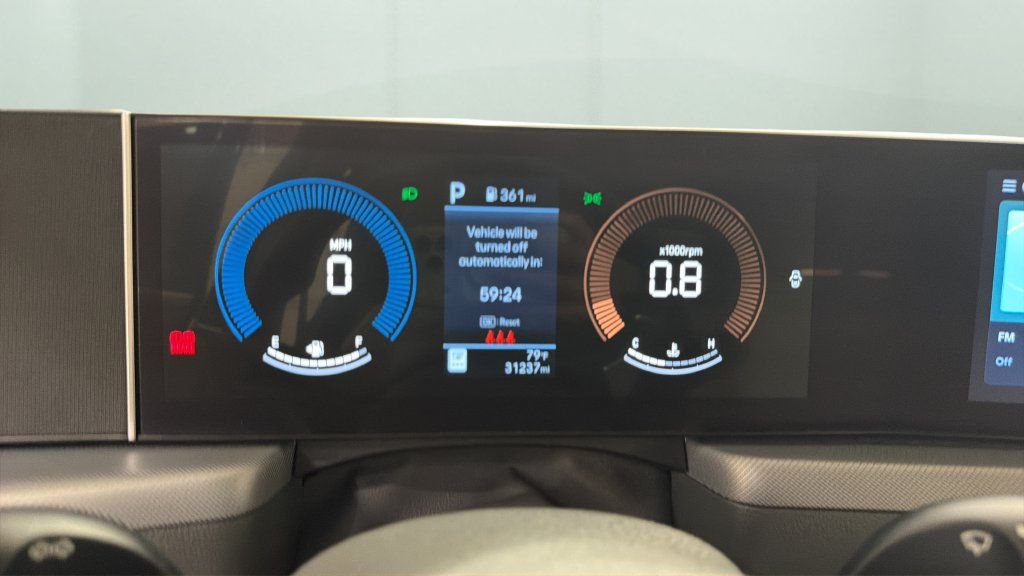 Used 2025 Hyundai Sonata SEL FWD image 13