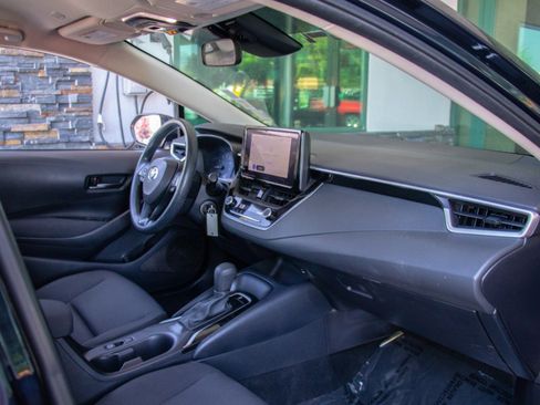 Used 2023 Toyota Corolla LE image 17