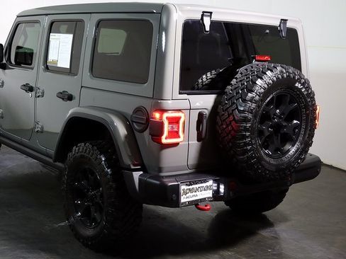 Used 2021 Jeep Wrangler Unlimited Rubicon image 9