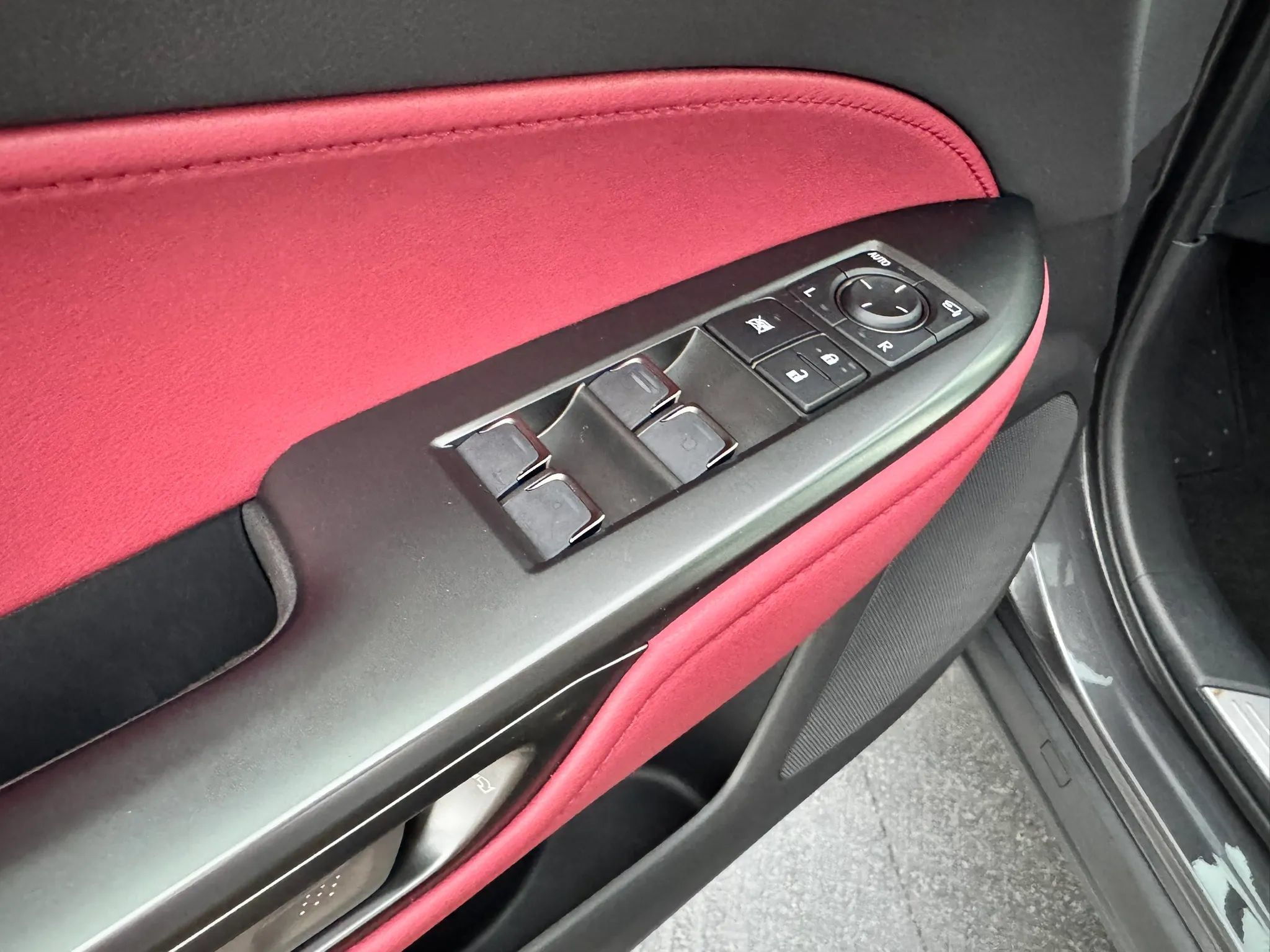 Used 2025 Lexus NX 350 AWD w/ Accessory Package (2T) image 21