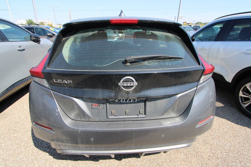 Used 2025 Nissan Leaf S FWD image 7