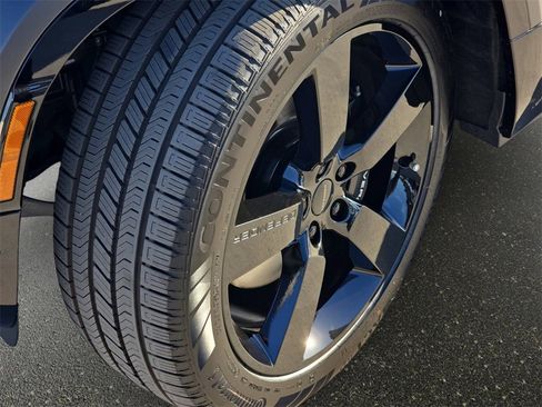 New 2026 Land Rover Defender 130 V8 image 34