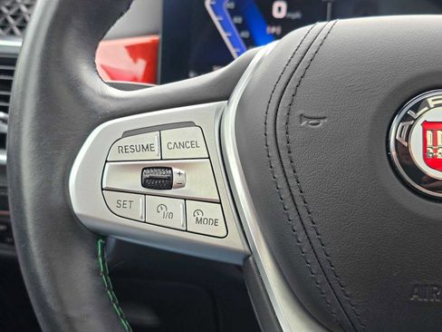 Used 2023 BMW ALPINA XB7 AWD/4WD image 33