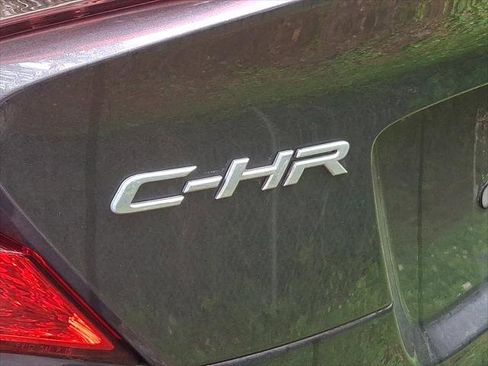 Certified 2019 Toyota C-HR XLE FWD image 6