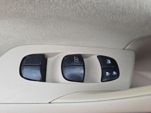 Used 2015 Nissan Altima 2.5 S w/ Power Driver Seat Package image 26