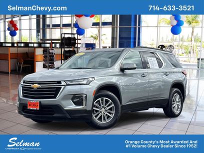 Used 2023 Chevrolet Traverse LT