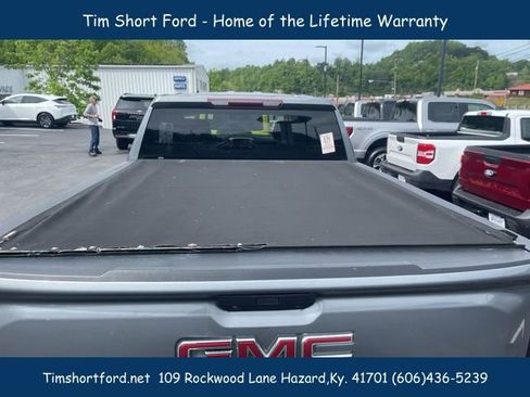 Used 2019 GMC Sierra 1500 Elevation w/ X31 Off-Road Package AWD/4WD image 6