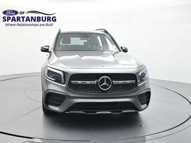 Used 2023 Mercedes-Benz GLB 250 image 2