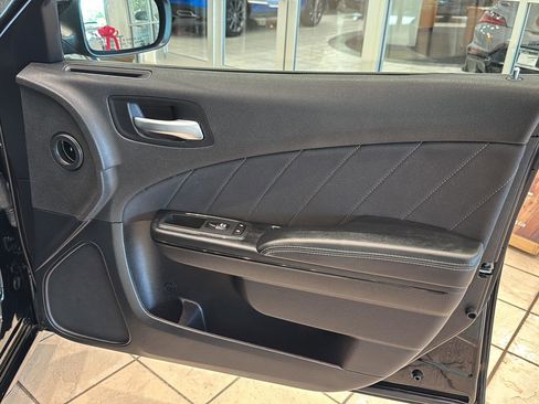 Used 2021 Dodge Charger SXT w/ Blacktop Package RWD image 14