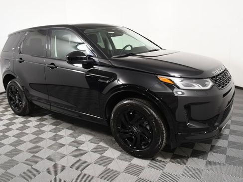 Certified 2025 Land Rover Discovery Sport Dynamic SE AWD/4WD image 8