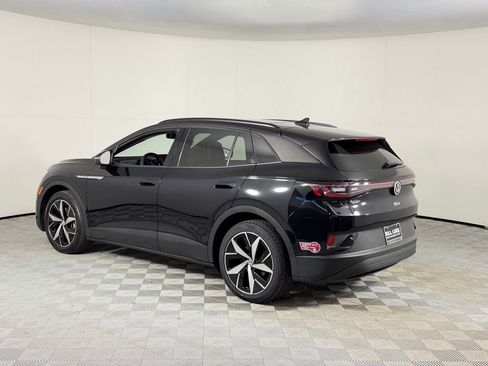 Used 2023 Volkswagen ID.4 Pro image 8