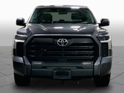 Used 2024 Toyota Tundra SR5 AWD/4WD image 4
