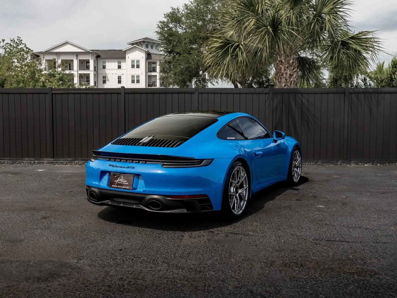 Used 2022 Porsche 911 Carrera GTS Coupe 2D image 3
