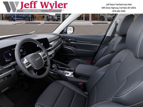 New 2025 Kia Telluride S image 18