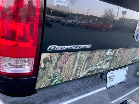 Used 2015 RAM 1500 Outdoorsman image 29