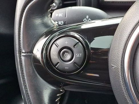 Used 2021 MINI Cooper SE w/ 8.8" Touchscreen Nav Package image 24