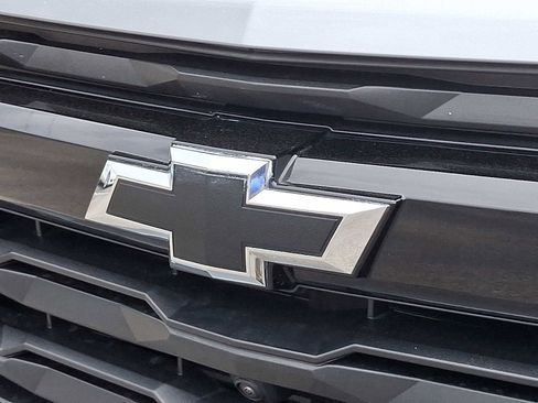 Used 2024 Chevrolet Colorado Z71 w/ Z71 Convenience Package 2 AWD/4WD image 29