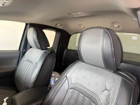 Certified 2022 Toyota Tacoma SR RWD image 9
