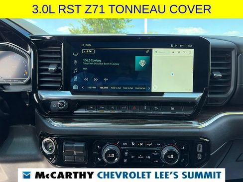 Used 2024 Chevrolet Silverado 1500 RST AWD/4WD image 7