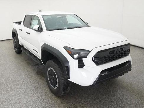 New 2025 Toyota Tacoma TRD Off-Road image 43