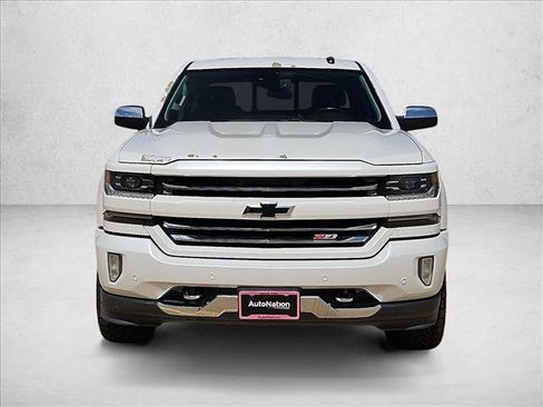 Used 2017 Chevrolet Silverado 1500 LTZ Z71 w/ LTZ Plus Package AWD/4WD image 2