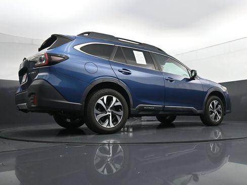 Used 2020 Subaru Outback Limited w/ Popular Package #2 AWD/4WD image 40