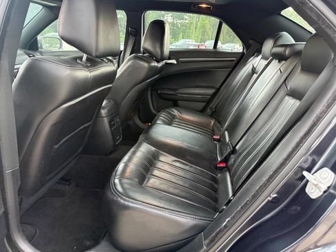 Used 2016 Chrysler 300 S w/ Safetytec Plus Group RWD image 26