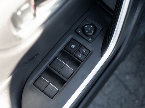 Used 2024 Toyota RAV4 SE image 23