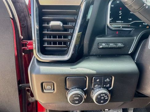 Used 2024 GMC Sierra 1500 Denali w/ Technology Package RWD image 21
