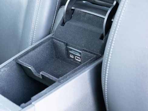 Used 2021 Cadillac XT6 Premium Luxury image 10