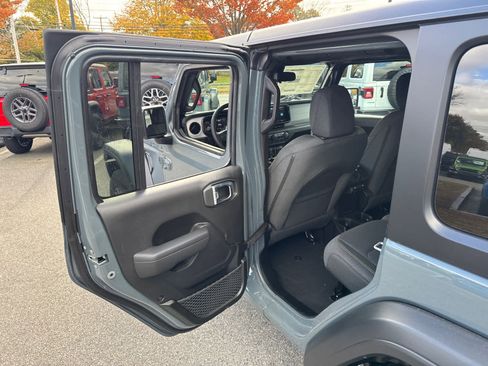 New 2026 Jeep Wrangler Sport S image 29