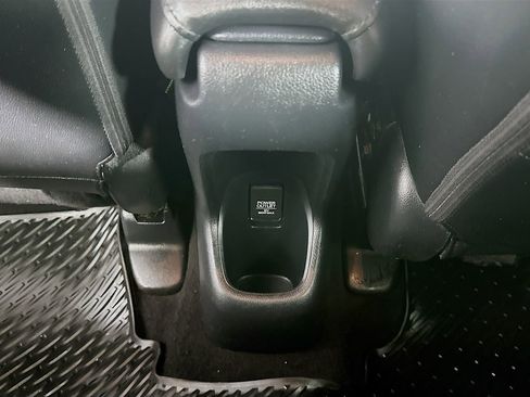 Used 2019 Honda HR-V EX-L image 21