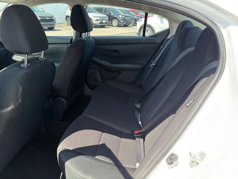 Used 2025 Nissan Sentra S FWD image 18