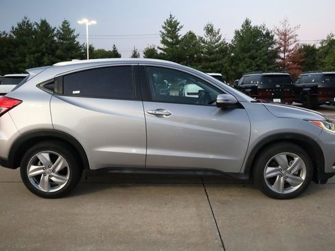 Used 2020 Honda HR-V EX image 4