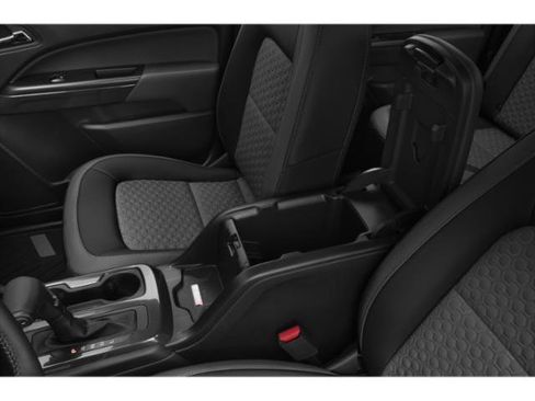 Used 2022 Chevrolet Colorado Z71 w/ Z71 Midnight Edition AWD/4WD image 17