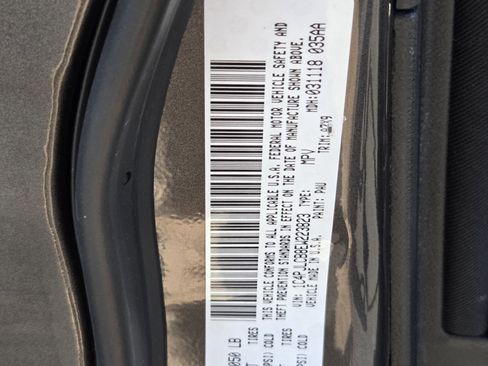 Used 2014 Jeep Cherokee Latitude w/ Comfort/Convenience Group image 31