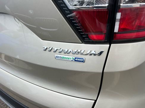 Used 2017 Ford Escape Titanium AWD/4WD image 7