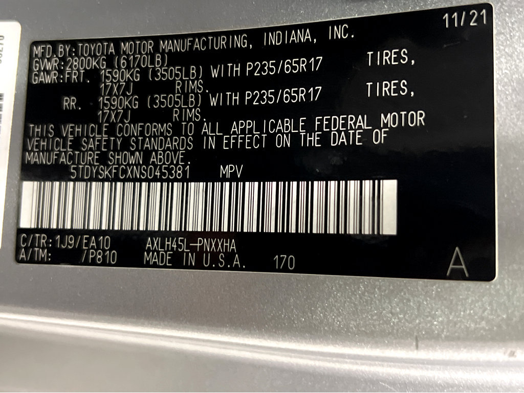 Used 2022 Toyota Sienna XLE AWD/4WD image 27