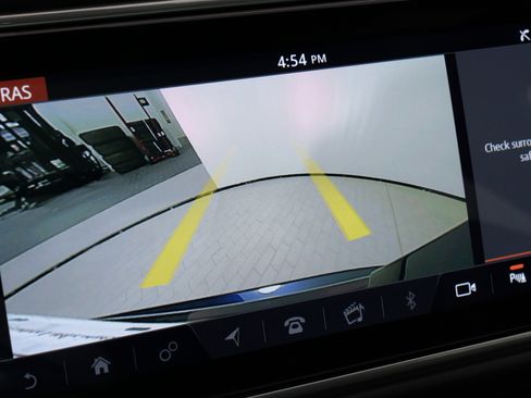 Used 2022 Land Rover Range Rover P525 Westminster Edition image 54