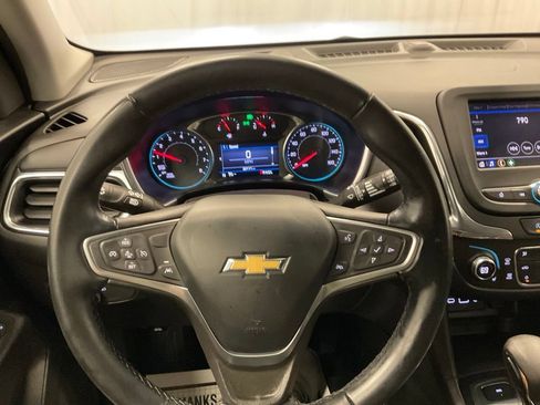 Used 2023 Chevrolet Equinox LT AWD/4WD image 13